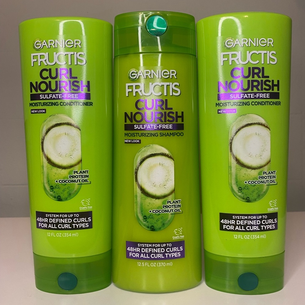 Garnier Fructis Curl Nourish Moisturizing Shampoo & Conditioner Set